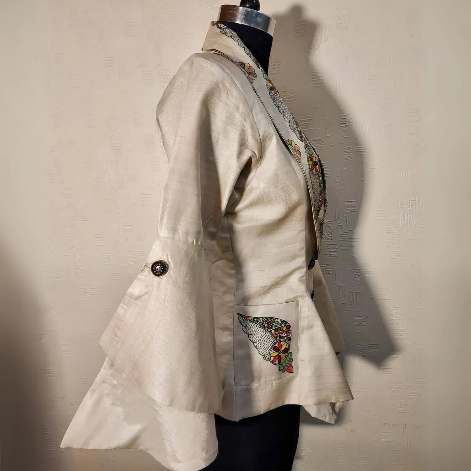 Belizzi Desi Tussar Silk Jacket | Madhubani Hand-Painted | Conch On Beige