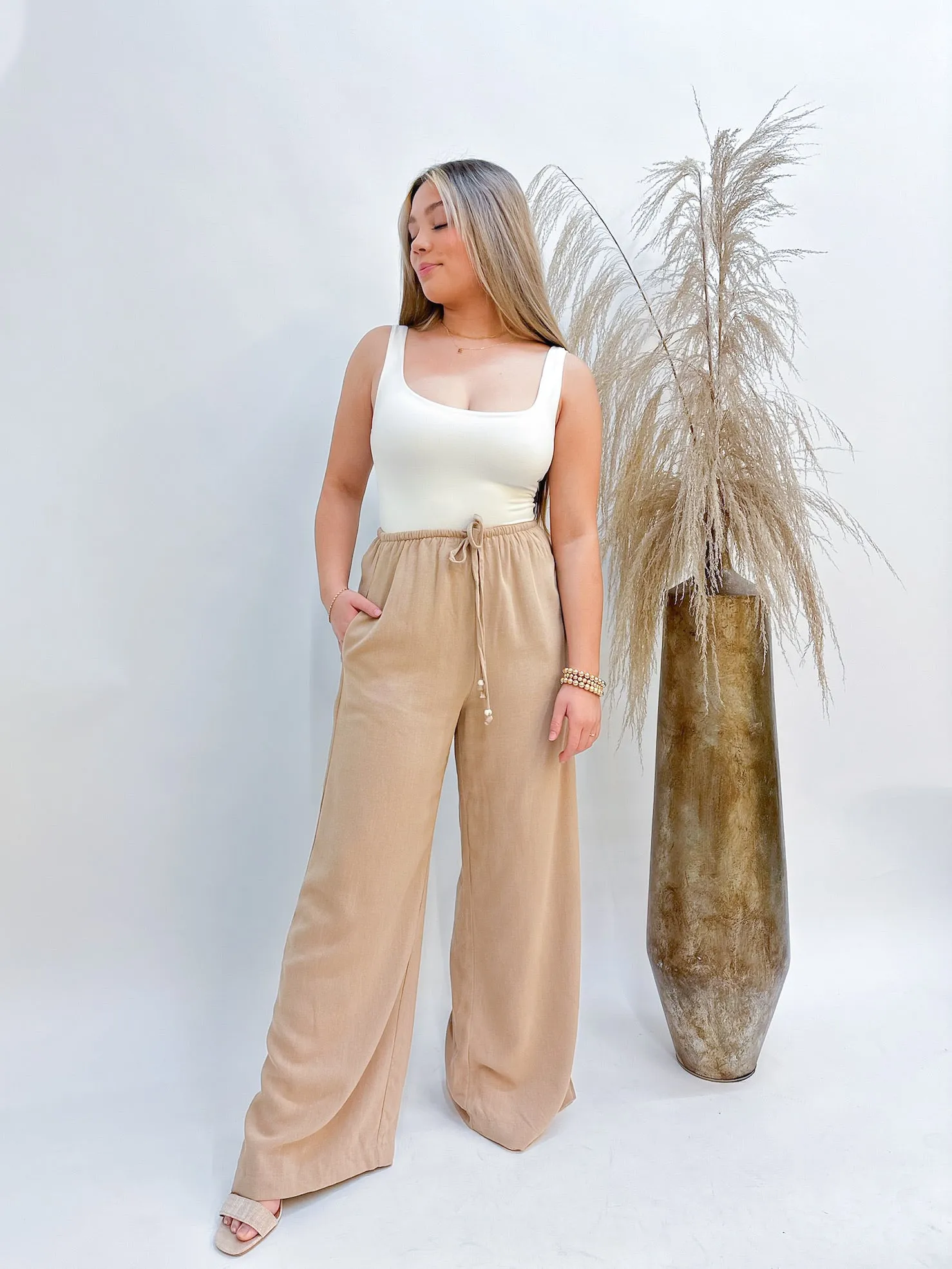 Drawstring Wide Leg Pant