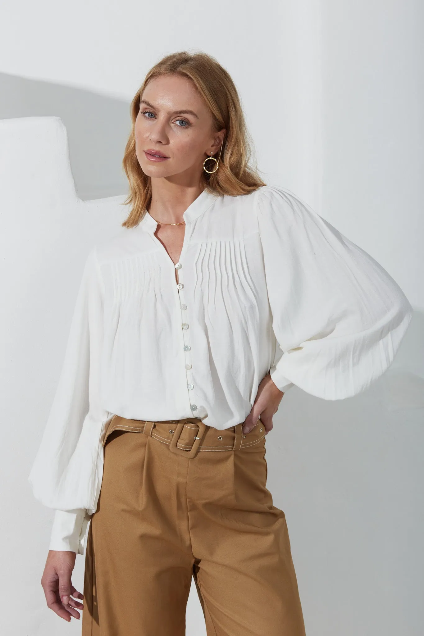 Drea Mocha Belted Wide Leg Pants