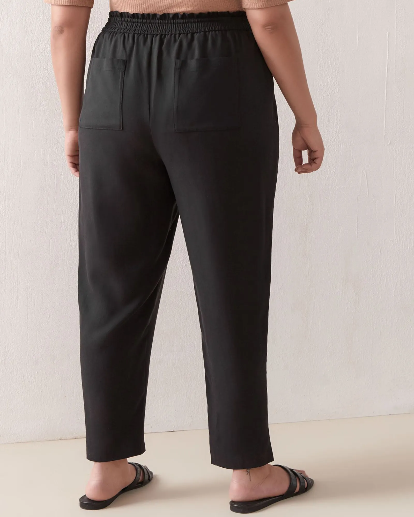 Pull-On Jogger Pant | Black / Black